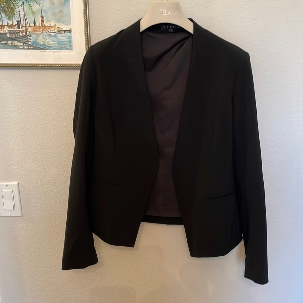 Theory Blazer Size 10